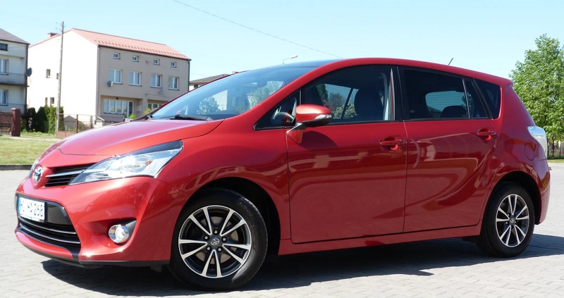 Toyota Verso cena 52999 przebieg: 174032, rok produkcji 2015 z Toszek małe 704